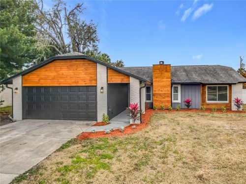 2320 Citrus Ave, South Daytona, FL, 32119-2526 | Card Image