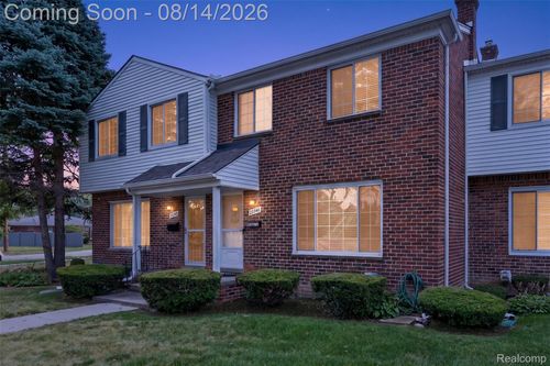 23348 Edsel Ford Ct, Saint Clair Shores, MI, 48080-2569 | Card Image