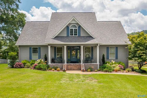 200 Canoe Creek Rd, Rainbow City, AL, 35906-8975 | Card Image