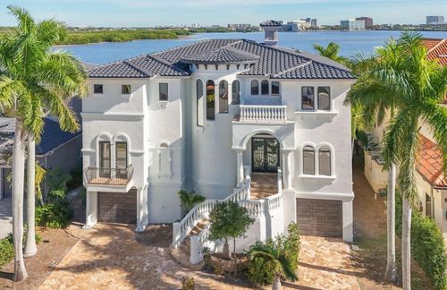 4107 Causeway Vista Dr, TAMPA, FL, 33615-5418 | Card Image