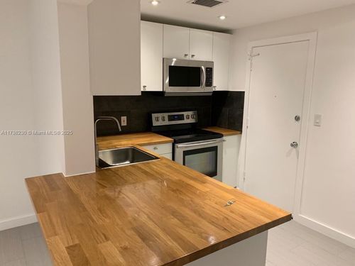 apt-107-16701 Ne 14th Ave, Miami, FL, 33162-2851 | Card Image