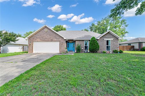 29 Ivy Cir, Bentonville, AR, 72712-3838 | Card Image