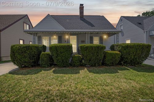 14618 Mulberry St, Southgate, MI, 48195-2589 | Card Image
