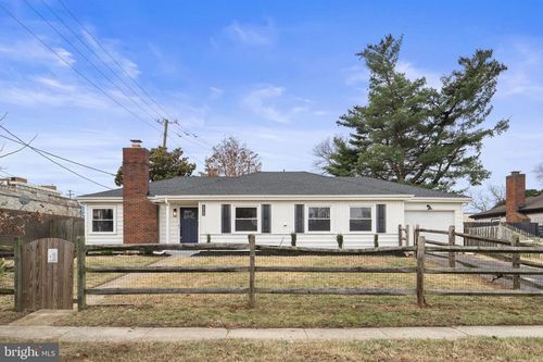 6402 Pioneer Dr, SPRINGFIELD, VA, 22150-1624 | Card Image