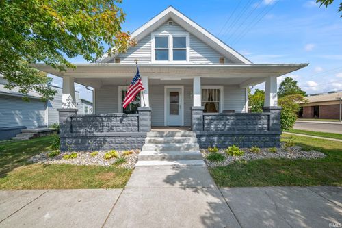 338 E Taylor St, Ladoga, IN, 47954-9367 | Card Image