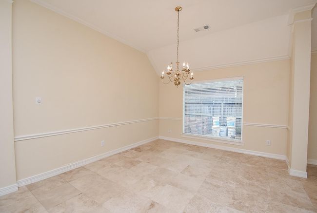 2615 Pinebend Dr, House other with 4 bedrooms, 3 bathrooms and 2 parking in Pearland TX | Image 6