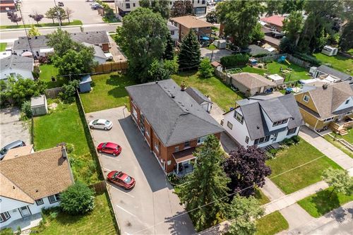 43 Sixth Ave, Kitchener, ON, N2C1P9 | Card Image