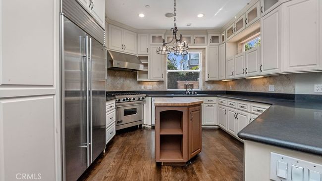 620 13 Th St, House other with 5 bedrooms, 3 bathrooms and 4 parking in Manhattan Beach CA | Image 4