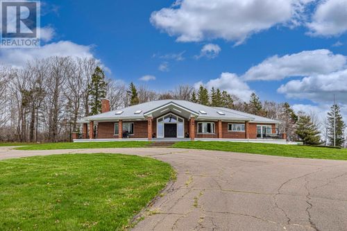 600 Malpeque Rd, Charlottetown, PE, C1E0S1 | Card Image