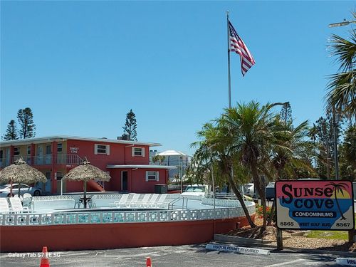 apt-11s-8565 W Gulf Blvd, TREASURE ISLAND, FL, 33706-3446 | Card Image