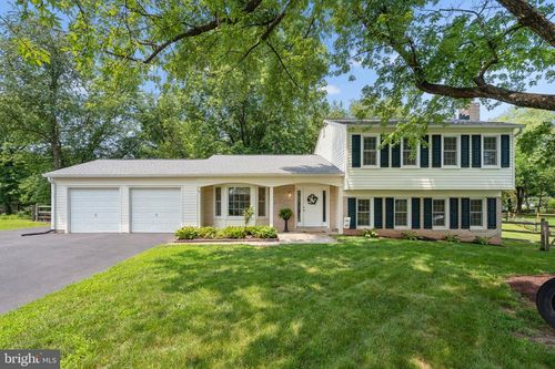 19809 Sedgwick Way, POOLESVILLE, MD, 20837-2010 | Card Image