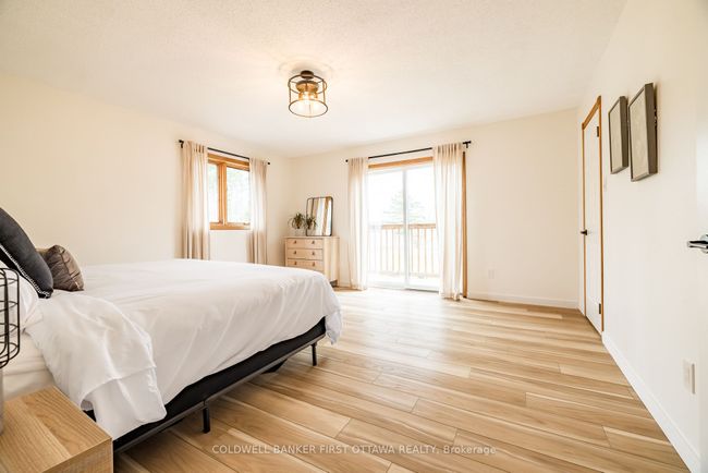 6 Bluff Point Dr, House other with 5 bedrooms, 2 bathrooms and 5 parking in Calabogie ON | Image 28