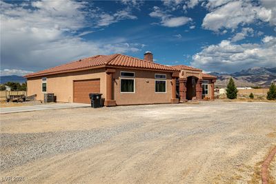 1190 E Elderberry Street, House other with 3 bedrooms, 2 bathrooms and null parking in Pahrump NV | Image 2