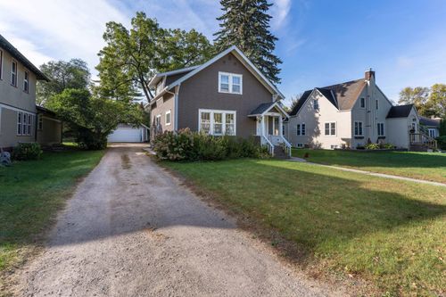 409 W Vasa Ave, Fergus Falls, MN, 56537-2619 | Card Image