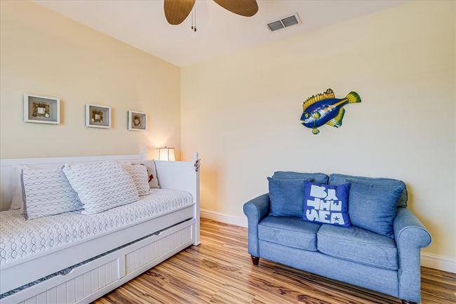 APT-5 - 247 W Roberts Ave, Townhouse with 3 bedrooms, 3 bathrooms and null parking in Port Aransas TX | Image 30