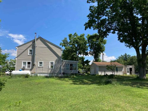 1045 Abbott Rd, Rose City, MI, 48654-9606 | Card Image