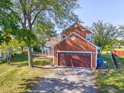 1925 Grosse Pointe Ct, Hanover Park, IL, 60133-6733 | Card Image