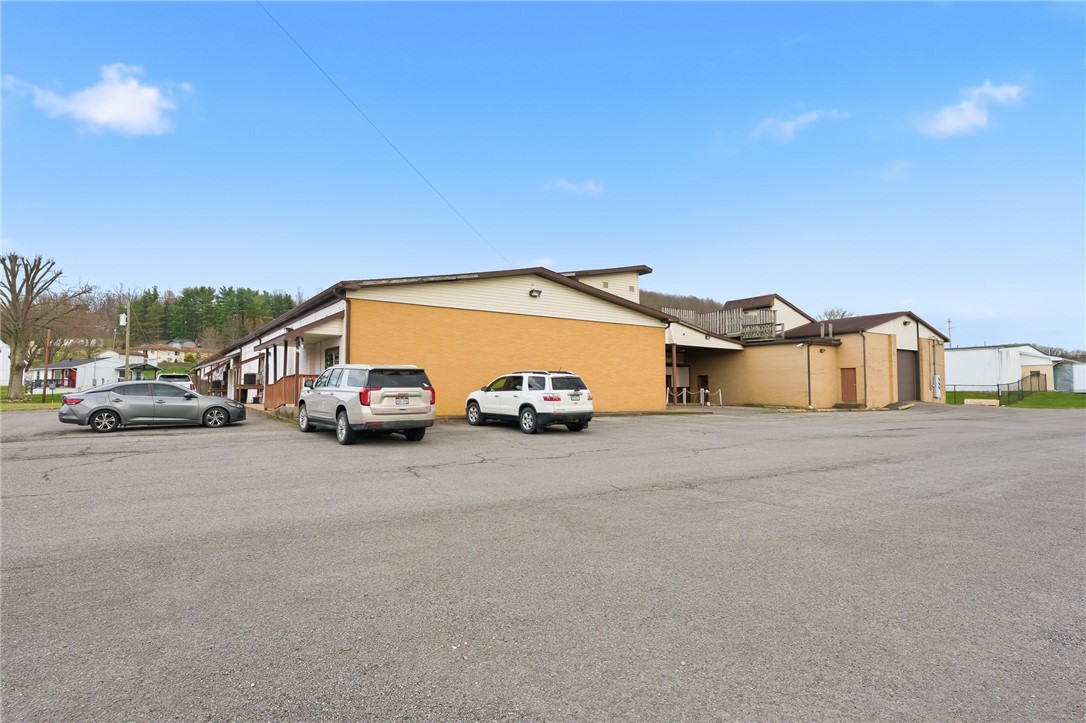 Commercial Sale in Waynsbrg/Frankln Twp 3