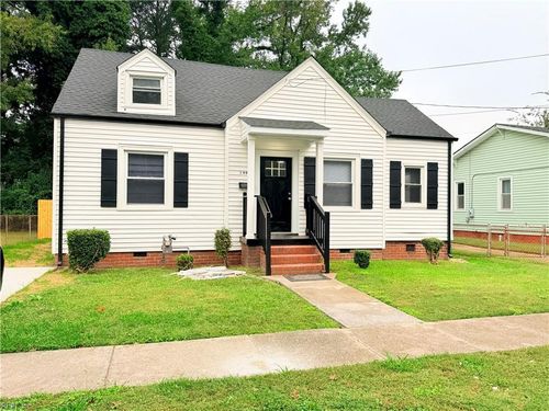 2002 Lansing Ave, Portsmouth, VA, 23704-5436 | Card Image