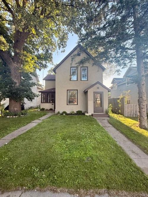507 2nd St Ne, Little Falls, MN, 56345-2621 | Card Image