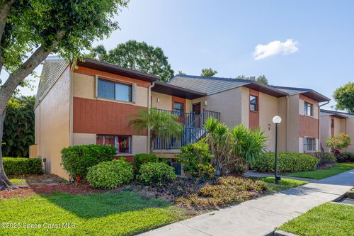 721-2369 Golf Lake Cir, Melbourne, FL, 32935-1900 | Card Image