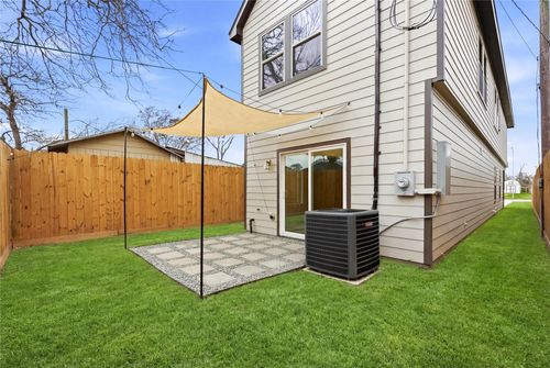 317 S 3rd St, La Porte, TX, 77571-5011 | Card Image