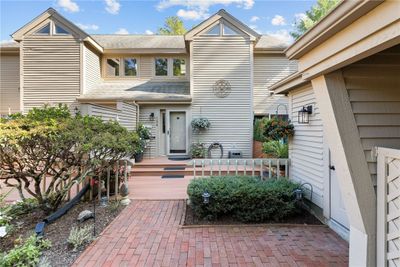 184 Pine Glen Drive, Condo with 2 bedrooms, 2 bathrooms and 3 parking in East Greenwich RI | Image 1