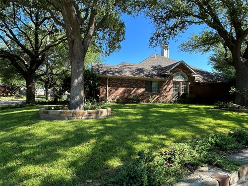 5900 Sandhill Cir, The Colony, TX, 75056-3675 | Card Image
