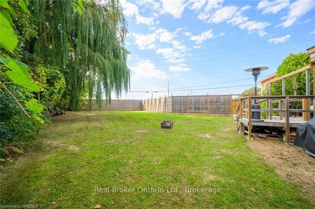 3318 Dundas St, House other with 3 bedrooms, 2 bathrooms and 6 parking in Burlington ON | Image 33