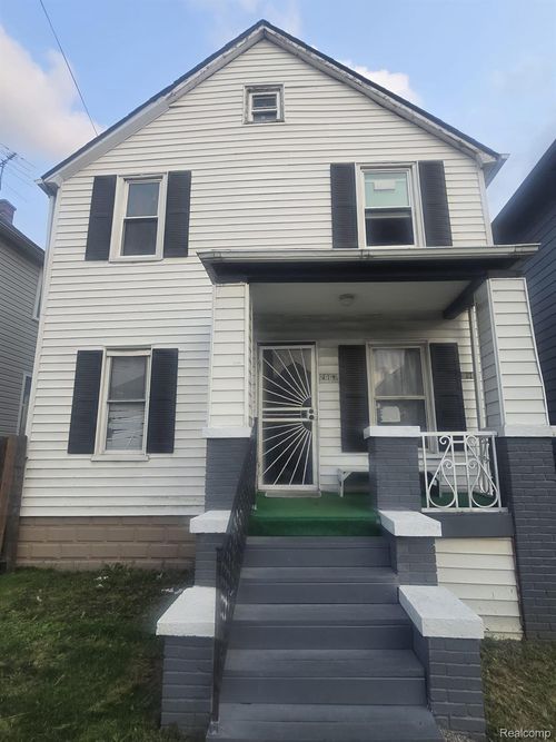 2960 Jacob St, Hamtramck, MI, 48212-3704 | Card Image