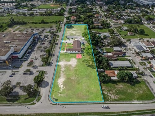16600 Nw 44th Ct, Miami Gardens, FL, 33054-6035 | Card Image