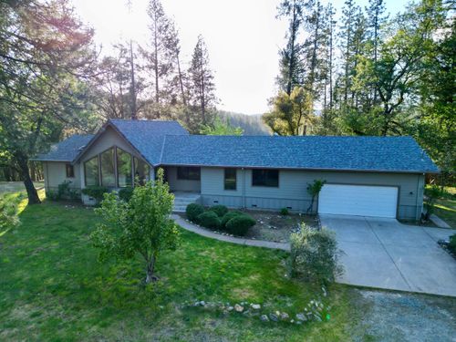 16594 You Bet Rd, Grass Valley, CA, 95945-8662 | Card Image