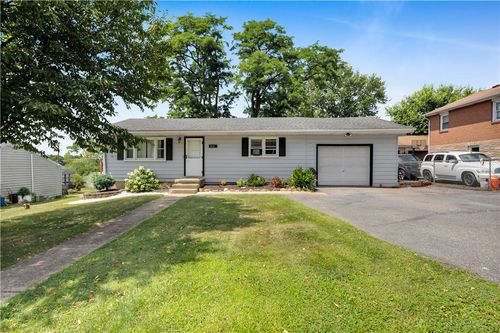 2121 6th St, BETHLEHEM, PA, 18020-4403 | Card Image