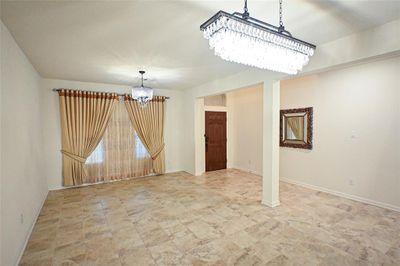 Entrance, Dining, FormalRooms | Image 3