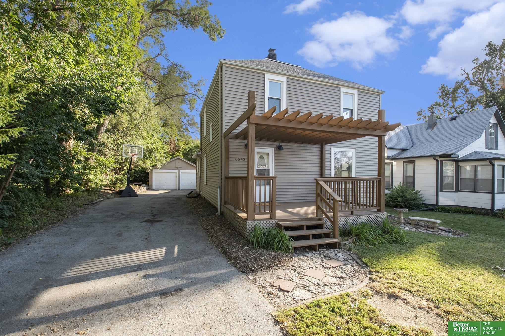 Spencer St, Omaha, NE 68104