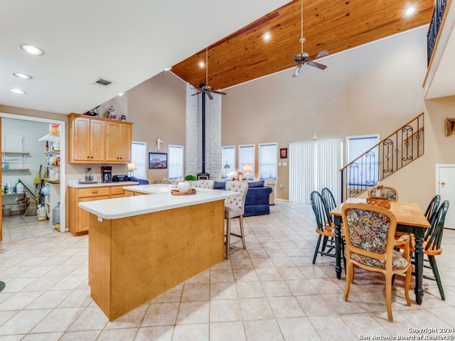 6300 Hickory Forrest Dr, House other with 2 bedrooms, 4 bathrooms and null parking in Seguin TX | Image 7