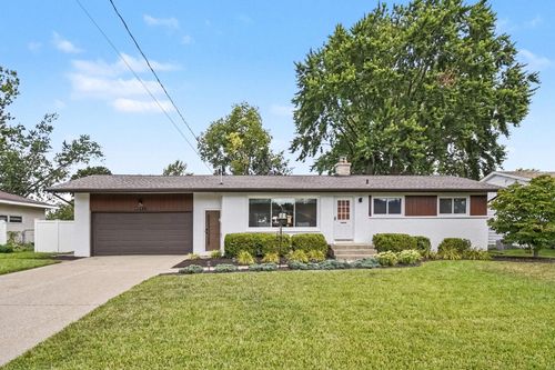4543 Bremer St, Grandville, MI, 49418-2237 | Card Image