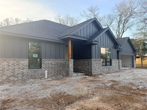 438 Old Wharton Rd, East Bernard, TX, 77435-9447 | Card Image