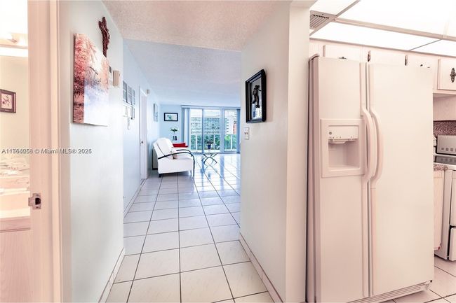 APT-508 - 3800 S Ocean Dr, Condo with 1 bedrooms, 2 bathrooms and null parking in Hollywood FL | Image 14