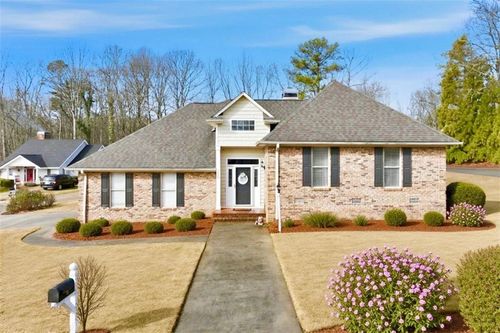 1520 Woodland Way, Gainesville, GA, 30501-2080 | Card Image