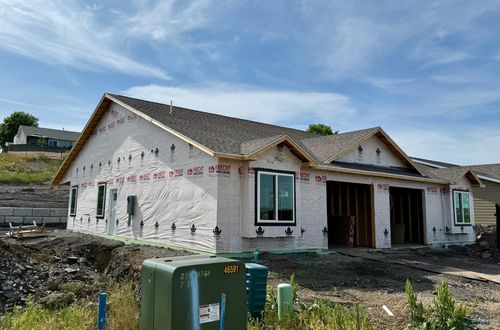 2527 Hennessy Drive, Rapid City, SD, 57701 | Card Image