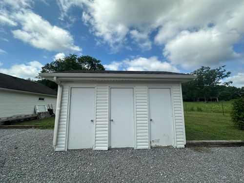 2053 W Jefferson Pike, Murfreesboro, TN, 37129-7842 | Card Image