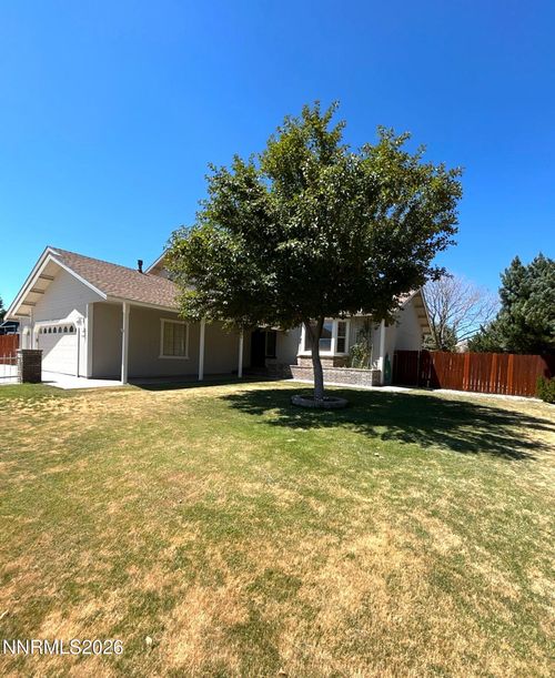 157 Cecilia Ct, Sparks, NV, 89441-8864 | Card Image
