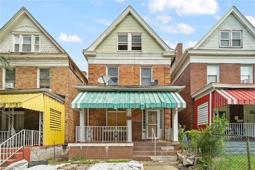 7415 Race St, Pittsburgh, PA, 15208-1537 | Card Image