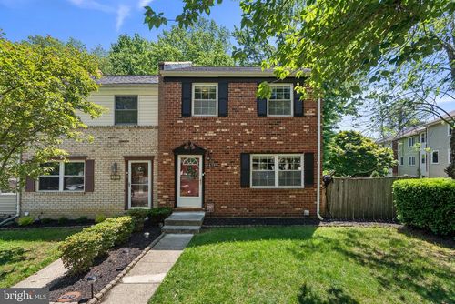 1673 Forest Hill Ct, CROFTON, MD, 21114-1827 | Card Image