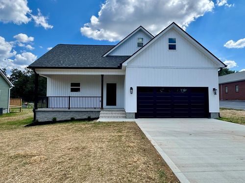 635 E 20th St, Cookeville, TN, 38501-1469 | Card Image