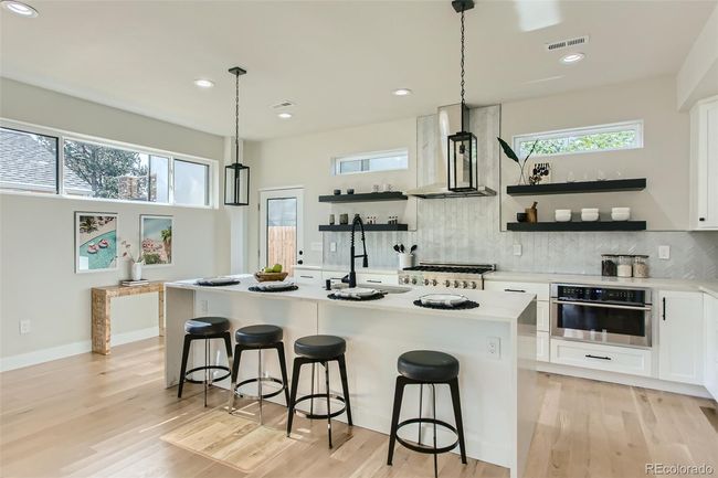 2040 W 45 Th Ave, House other with 3 bedrooms, 4 bathrooms and 2 parking in Denver CO | Image 7