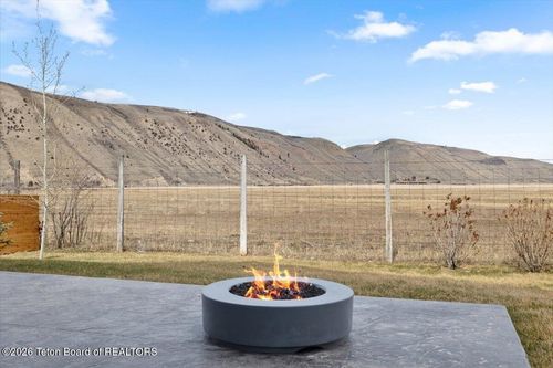 415 Teton Ave, Jackson, WY, 83001-8318 | Card Image