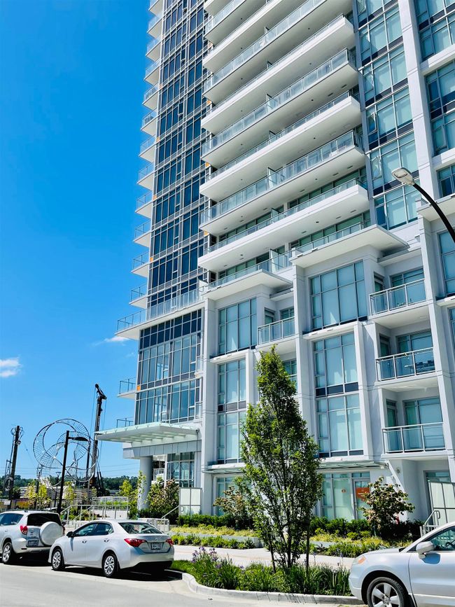 1605 - 2351 Beta Avenue, Condo with 1 bedrooms, 1 bathrooms and 1 parking in Burnaby BC | Image 2