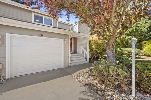 12126 5th Pl W, Everett, WA, 98204-5646 | Card Image